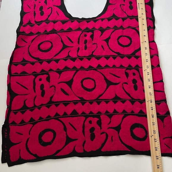 Women's Black/Pink Hand embroidered Viscose Bohemian blouse top summer (L) NWT - Picture 5 of 5
